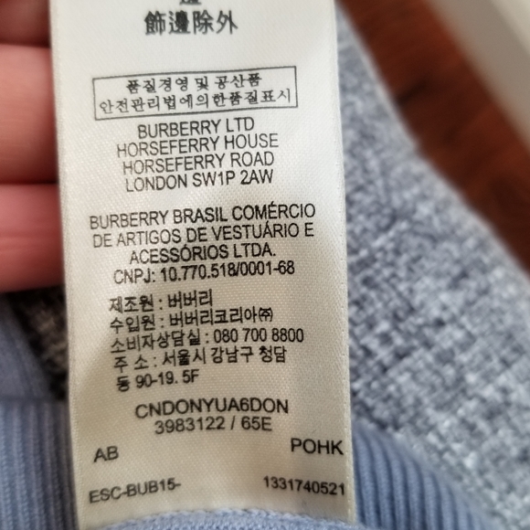 100% authentic Burberry sweater - Picture 8 of 13